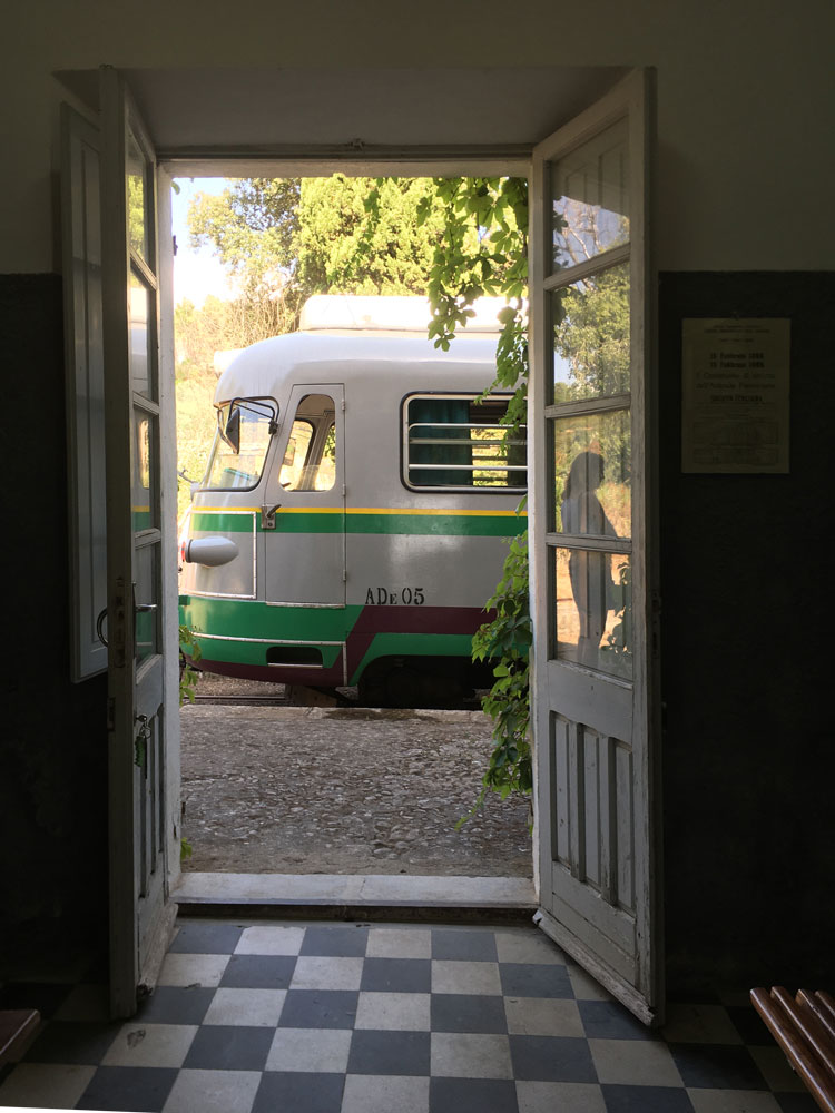 trenino verde Laconi